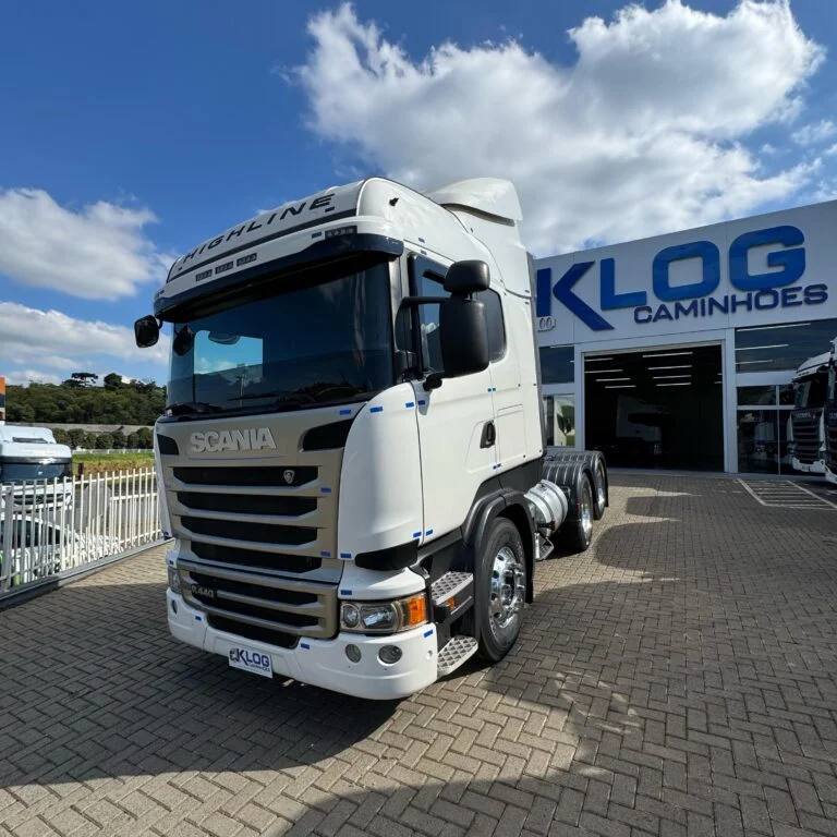 Scania R440 6×2 – Teto Alto